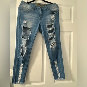 VIP Jeans -Ripped Jeans